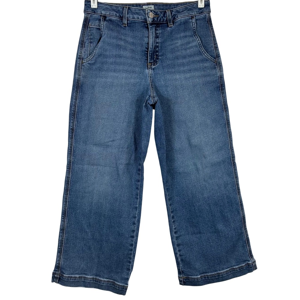 LL Bean Classic Fit Wide Leg Jeans Medium Wash Blue Denim 8 PET 518524